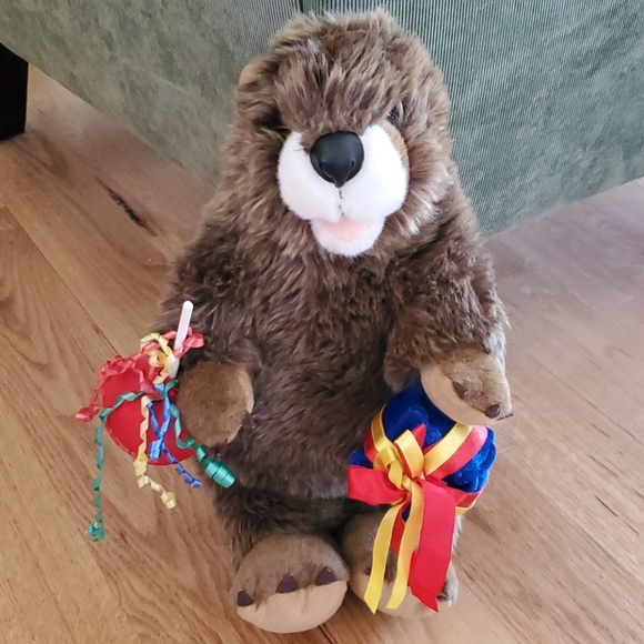BUILD A BEAR GROUND HOG STUFFED ANIMAL 16"
